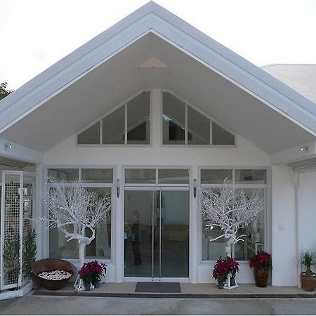 Leblanc Exclusive Resort Антиполо Екстериор снимка